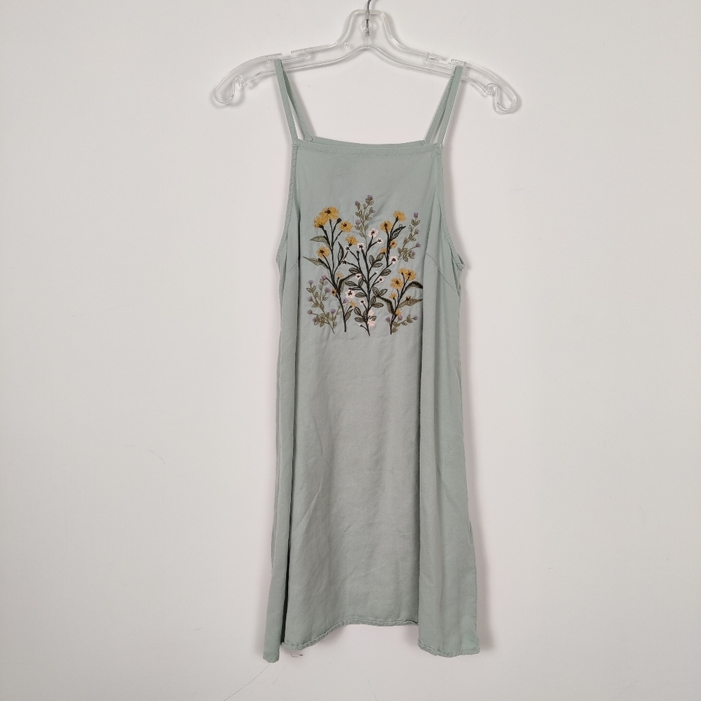 Simons Vision Women's Tank Top Denim Dress in Green Floral Embroidery Size Small